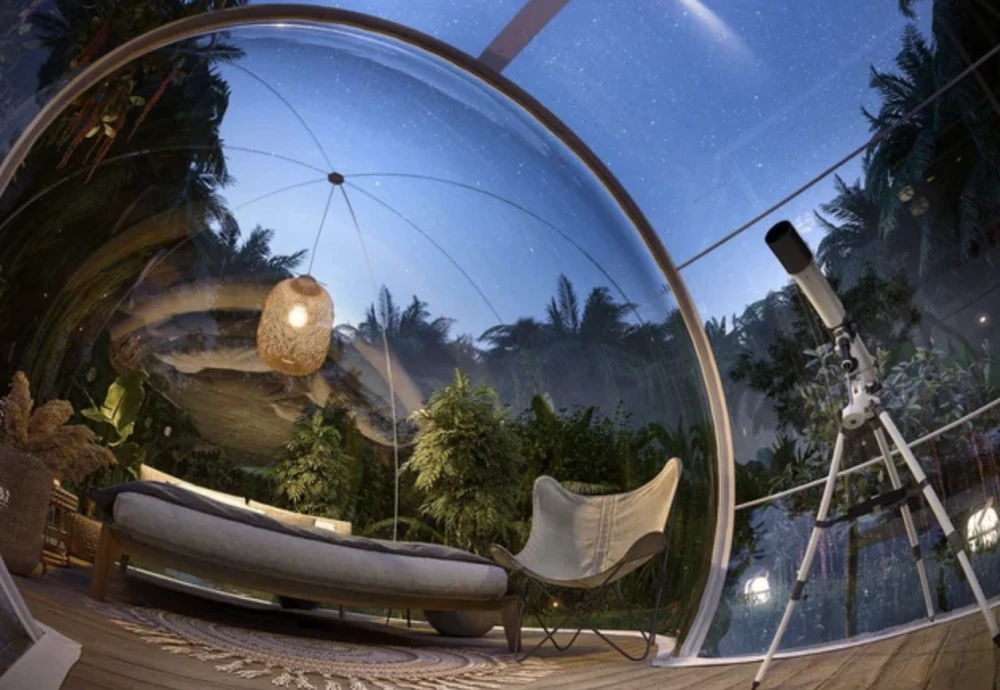 stay in a bubble tent